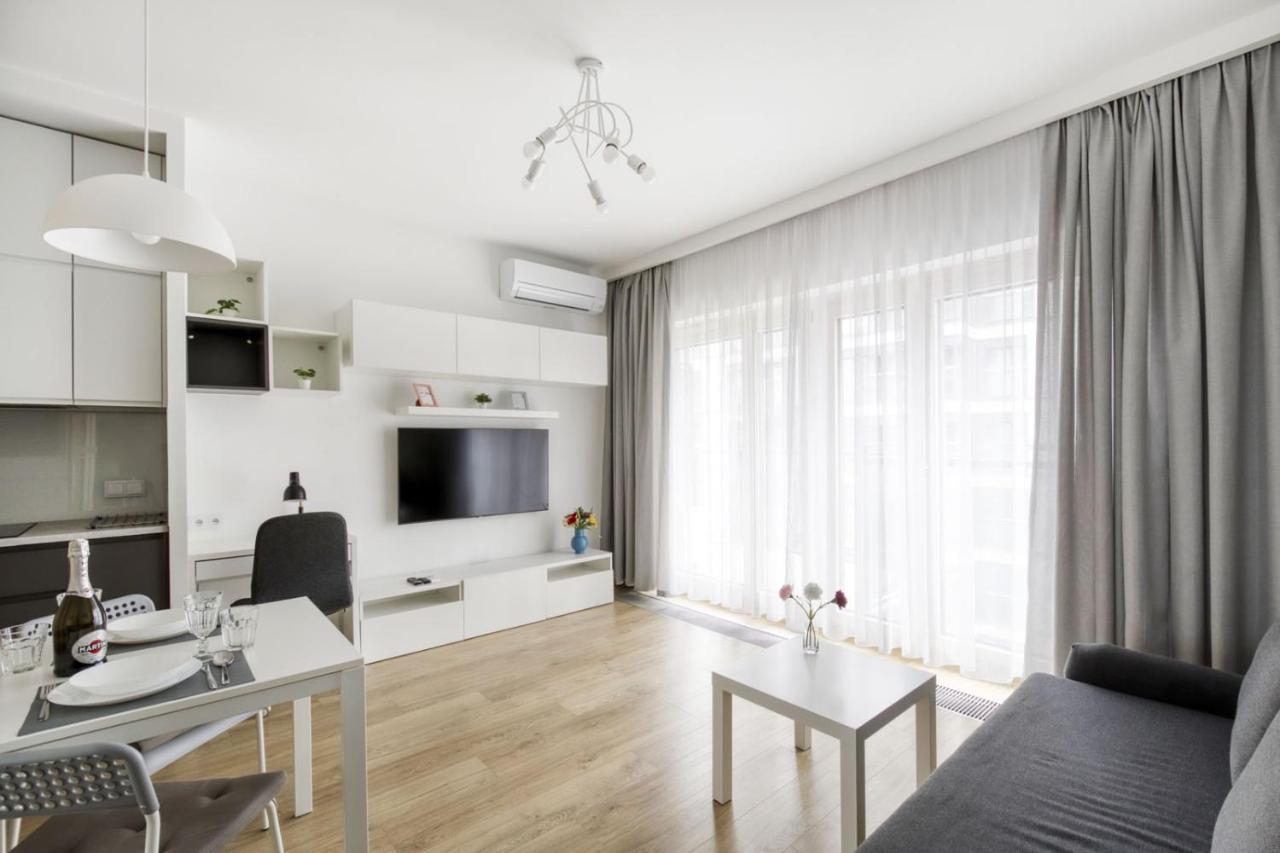 Warsaw Night Apartments Menica Residence Zewnętrze zdjęcie