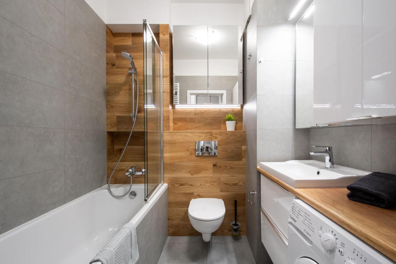 Warsaw Night Apartments Menica Residence Zewnętrze zdjęcie